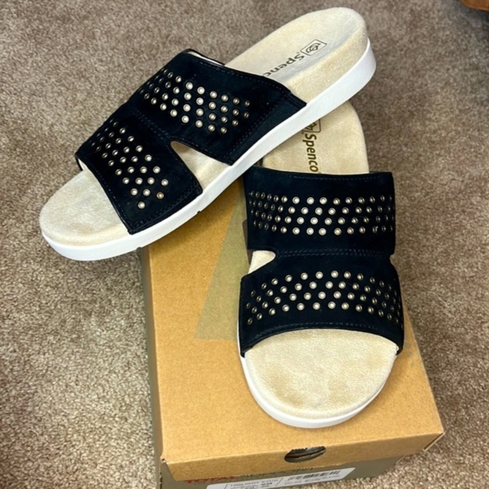 Total Support Twilight Stud Sandal